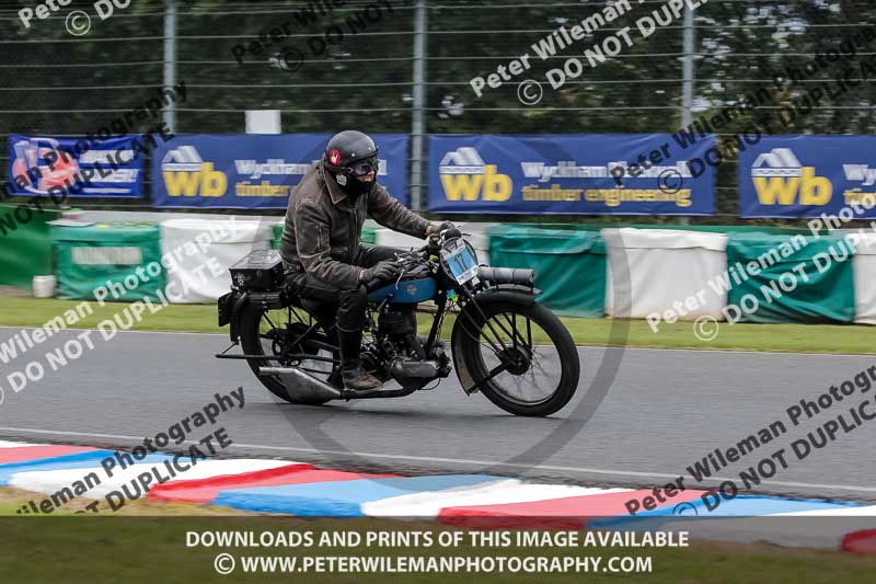 Vintage motorcycle club;eventdigitalimages;mallory park;mallory park trackday photographs;no limits trackdays;peter wileman photography;trackday digital images;trackday photos;vmcc festival 1000 bikes photographs
